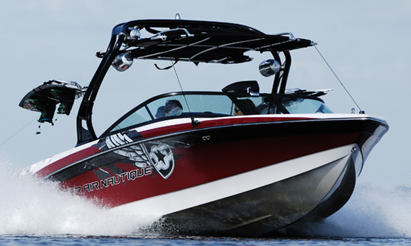 Hyperlite’s alliance with Nautique Boats – HO Sports Canada